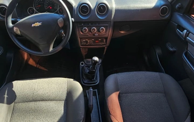 imagem-https://www.socarrao.com.br/sc-vehicle-images-prod/2718776/1784296837900-NDI3MGQ4OWQtNzM4Mi00NDk2LTk0MjItYzQ4OTM1MzY2OTBlLmpwZw.jpg