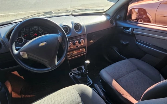 imagem-https://www.socarrao.com.br/sc-vehicle-images-prod/2718776/1784296838189-ZTNjYjBkYzQtYTMwYS00MGE2LWI0NjItNzliYzdiYmUxMGM5LmpwZw.jpg