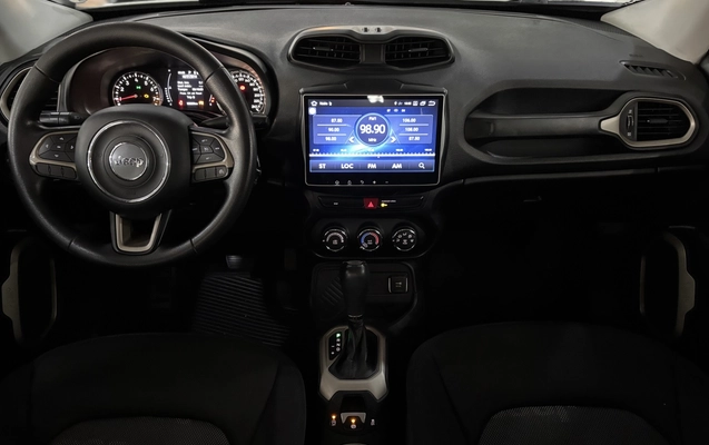 imagem-https://www.socarrao.com.br/sc-vehicle-images-prod/2718795/1784296873614-1_035853.jpg