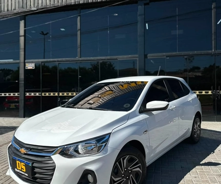 Chevrolet Onix 2025 Branco — foto 1 de 3