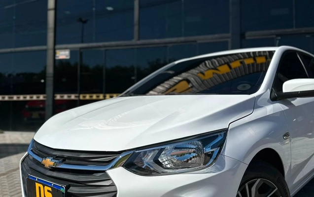 imagem-https://www.socarrao.com.br/sc-vehicle-images-prod/2719154/1784297395543-6ba761e5-f126-46d3-a992-c174a723c22a.jpg