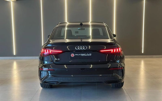 imagem-https://www.socarrao.com.br/sc-vehicle-images-prod/2719328/1789583557204-8261348_14_B_a72303a803.jpeg