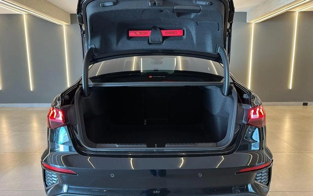 imagem-https://www.socarrao.com.br/sc-vehicle-images-prod/2719328/1789583557215-8261348_7_B_cf23b4522e.jpeg