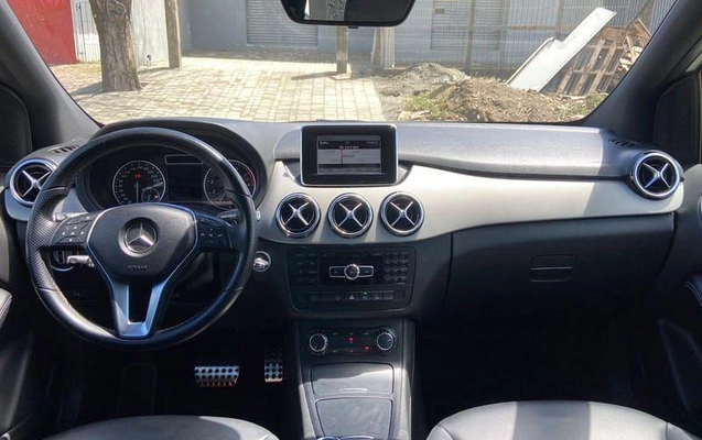 imagem-https://www.socarrao.com.br/sc-vehicle-images-prod/2719593/1786135208494-8289202_16_B_f391625400.jpeg