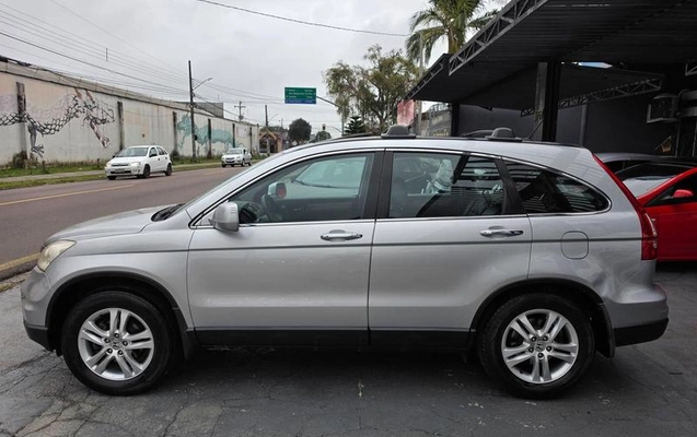imagem-https://www.socarrao.com.br/sc-vehicle-images-prod/2719657/1787594953004-8289242_7_B_acd46fcc7a.jpeg