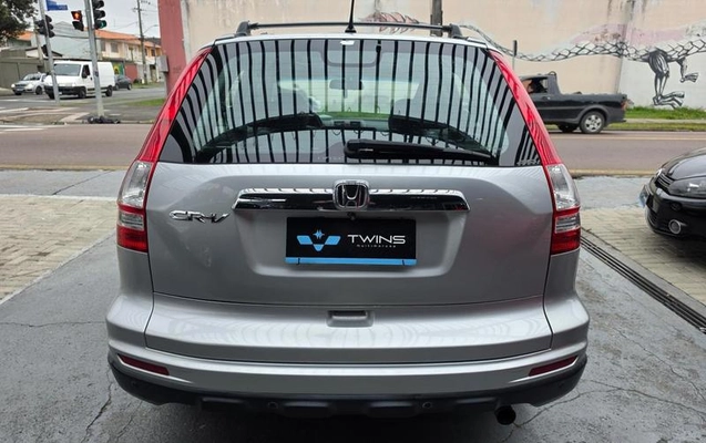 imagem-https://www.socarrao.com.br/sc-vehicle-images-prod/2719657/1787594953006-8289242_4_B_42fef93376.jpeg