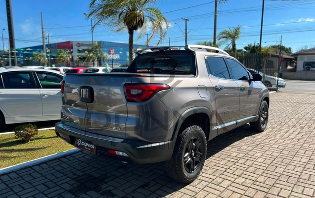 imagem-https://www.socarrao.com.br/sc-vehicle-images-prod/2719817/1788982543825-5f4e7fef516f464c9ab8e48818cfd7ef_1784298003968.jpg