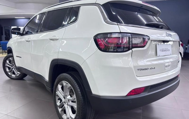 imagem-https://www.socarrao.com.br/sc-vehicle-images-prod/2719844/1792614815317-7939824_1_B_683980d573.jpeg