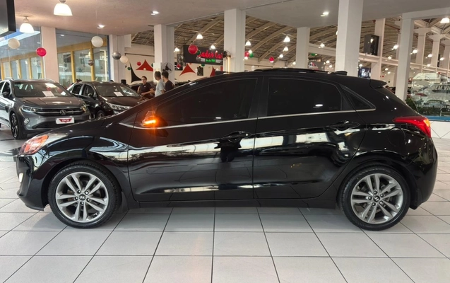 imagem-https://www.socarrao.com.br/sc-vehicle-images-prod/2720927/1784300935281-14_112751.jpg