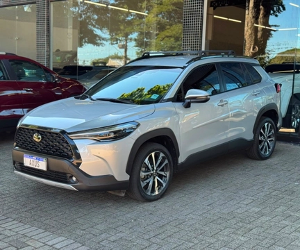 Toyota Corolla Cross 2024 Prata — foto 1 de 3