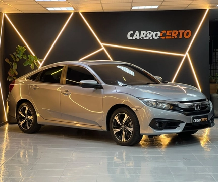Honda Civic 2018 Prata — foto 1 de 3