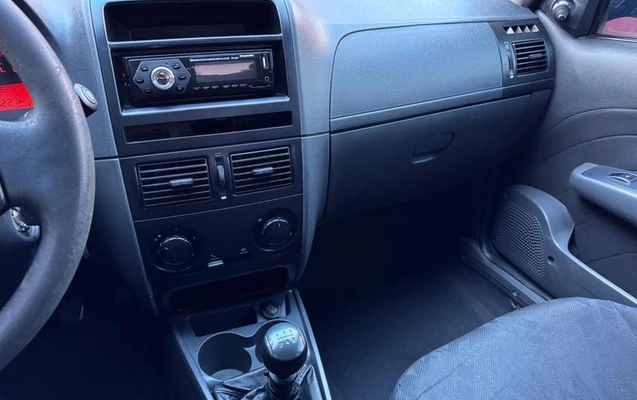 imagem-https://www.socarrao.com.br/sc-vehicle-images-prod/2722531/1787265727321-8247853_9_B_15d3dd81b9.jpeg