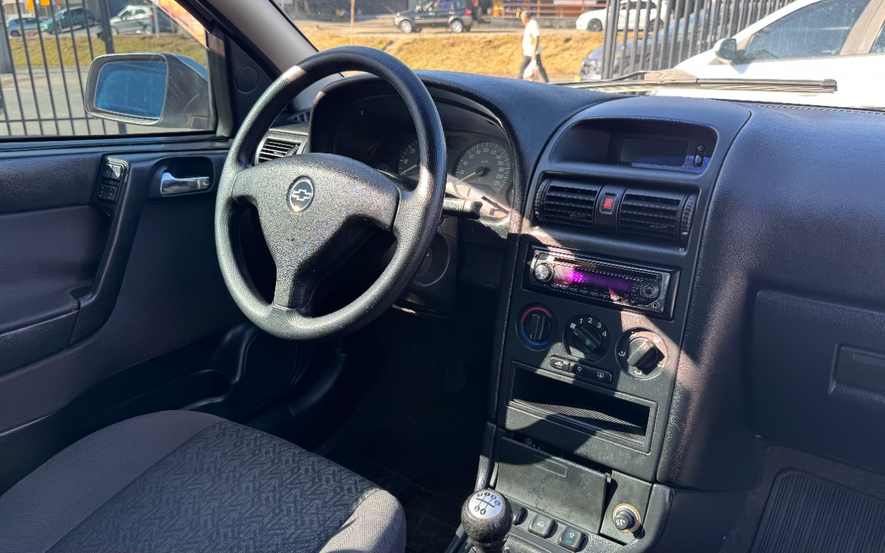imagem-https://www.socarrao.com.br/sc-vehicle-images-prod/2722913/1784304869651-SU1HXzU2ODEuanBlZw.jpeg