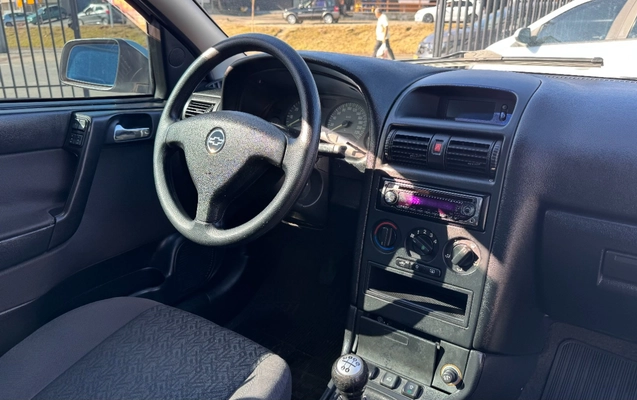 imagem-https://www.socarrao.com.br/sc-vehicle-images-prod/2722913/1784304869651-SU1HXzU2ODEuanBlZw.jpeg