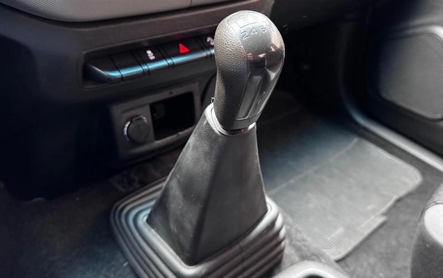 imagem-https://www.socarrao.com.br/sc-vehicle-images-prod/2723062/1789069019393-8230762_13_B_ab56596fab.jpeg