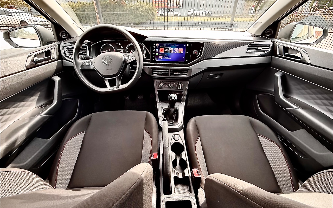 imagem-https://www.socarrao.com.br/sc-vehicle-images-prod/2723242/1784306241400-SU1HXzE2NTMuanBlZw.jpeg