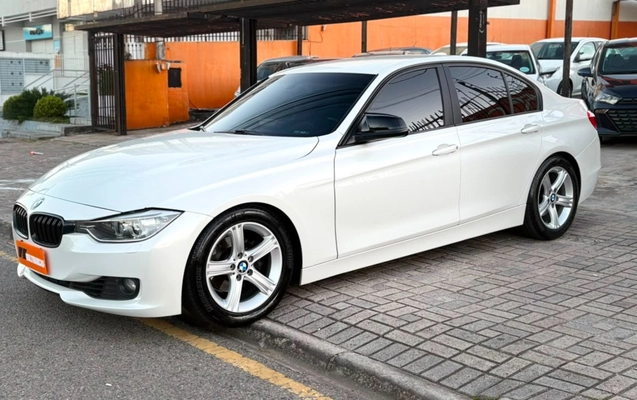 imagem-https://www.socarrao.com.br/sc-vehicle-images-prod/2723432/1784306612248-V2hhdHNBcHAgSW1hZ2UgMjAyNi0wNy0xNiBhdCAxOC4wNy4xNCAoMSkuanBlZw.jpeg