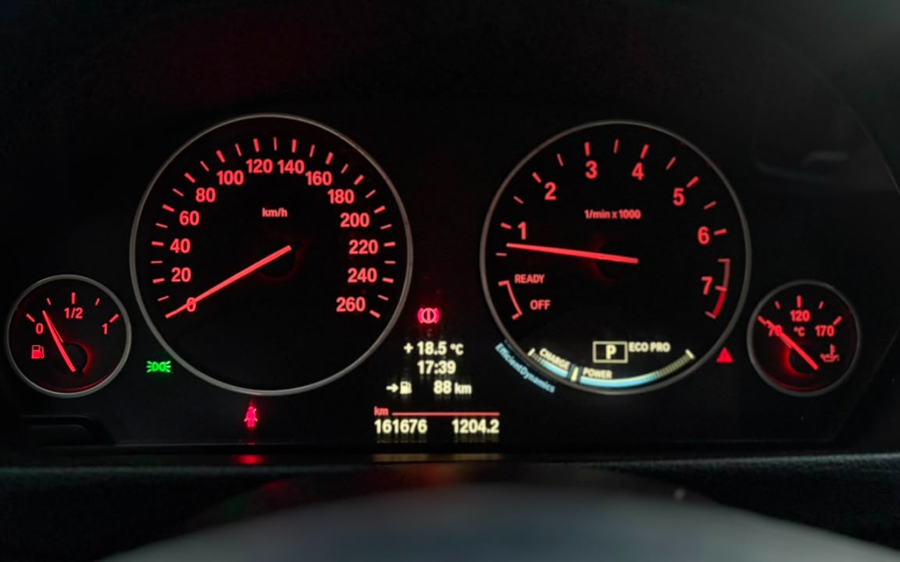 imagem-https://www.socarrao.com.br/sc-vehicle-images-prod/2723432/1784306612484-V2hhdHNBcHAgSW1hZ2UgMjAyNi0wNy0xNiBhdCAxOC4wNy4xNSAoMikuanBlZw.jpeg