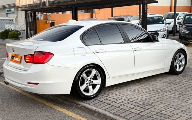 imagem-https://www.socarrao.com.br/sc-vehicle-images-prod/2723432/1784306613440-V2hhdHNBcHAgSW1hZ2UgMjAyNi0wNy0xNiBhdCAxOC4wNy4xOSAoMikuanBlZw.jpeg