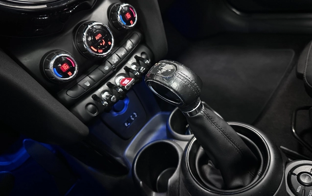 imagem-https://www.socarrao.com.br/sc-vehicle-images-prod/2723953/1788187823814-5f9b11dc-3f7f-4868-a86a-ebd7a7defcc3.jpg