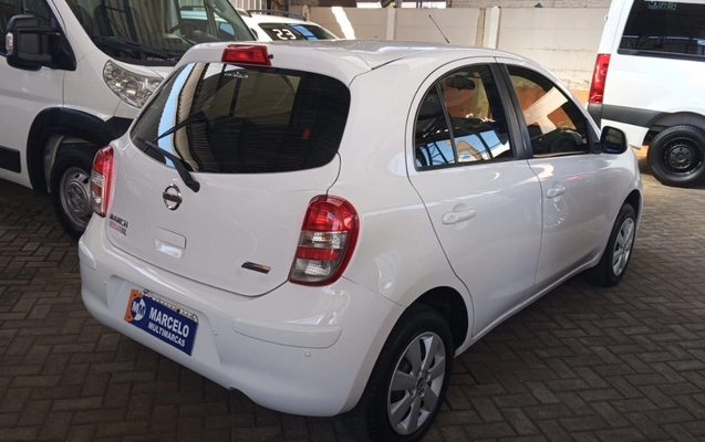imagem-https://www.socarrao.com.br/sc-vehicle-images-prod/2724173/1784307883290-ZWJkZDI3ZjEtMjY2Zi00Mzg1LTk5ZWYtYTI4NzNhMGI3OGE0LmpwZw.jpg