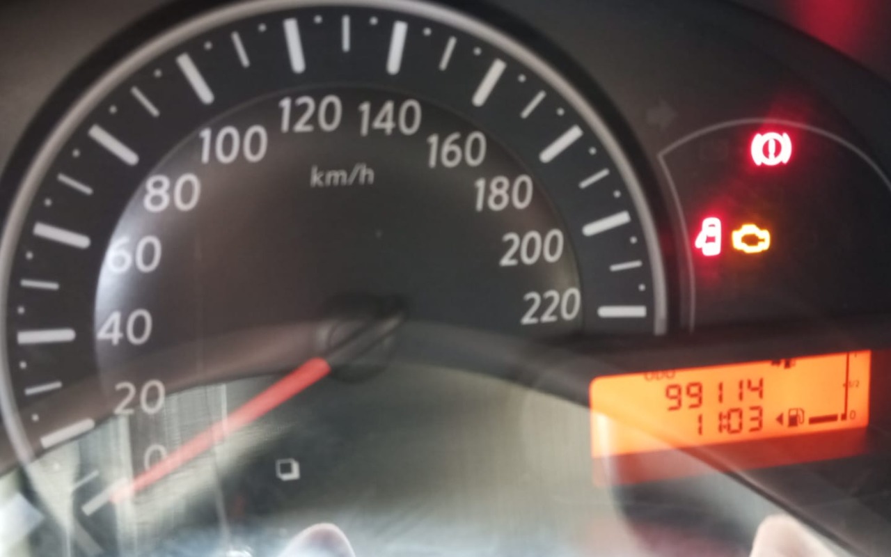 imagem-https://www.socarrao.com.br/sc-vehicle-images-prod/2724173/1784307883454-ZjMxODhkNmUtMmZiMS00MGJjLTk5MTgtMjU2MjNiMmVlYjY3LmpwZw.jpg