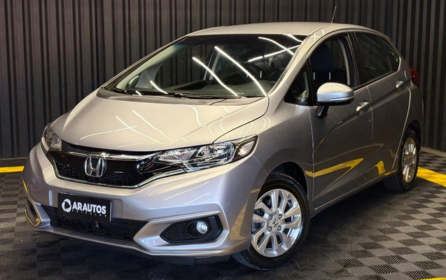 imagem-https://www.socarrao.com.br/sc-vehicle-images-prod/2724311/1789740202555-gb-96d9a70.jpeg