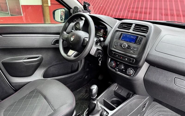 imagem-https://www.socarrao.com.br/sc-vehicle-images-prod/2724563/1789422405537-8272689_7_B_663bb0d913.jpeg