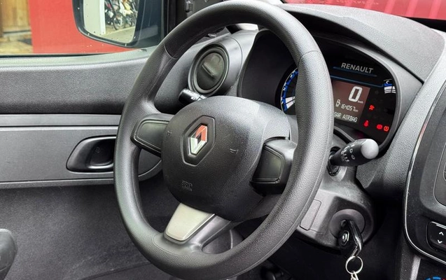 imagem-https://www.socarrao.com.br/sc-vehicle-images-prod/2724563/1789422405539-8272689_8_B_384f3e1e5b.jpeg