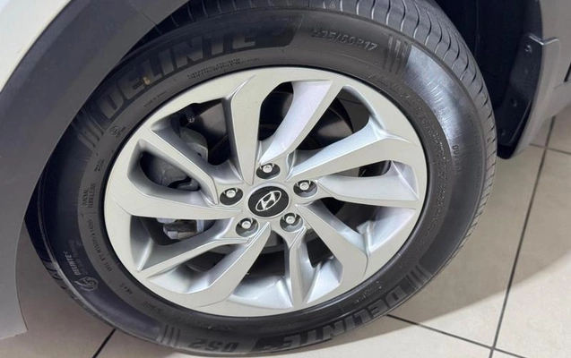 imagem-https://www.socarrao.com.br/sc-vehicle-images-prod/2724625/1789588981385-7941514_0_B_d046ce9bfe.jpeg