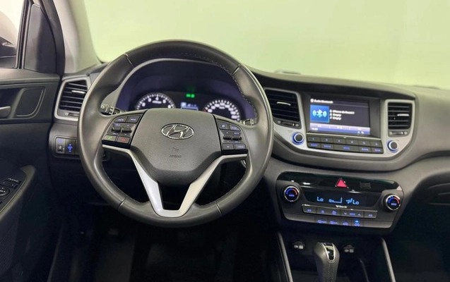 imagem-https://www.socarrao.com.br/sc-vehicle-images-prod/2724625/1789588981390-7941514_11_B_d617fd9839.jpeg