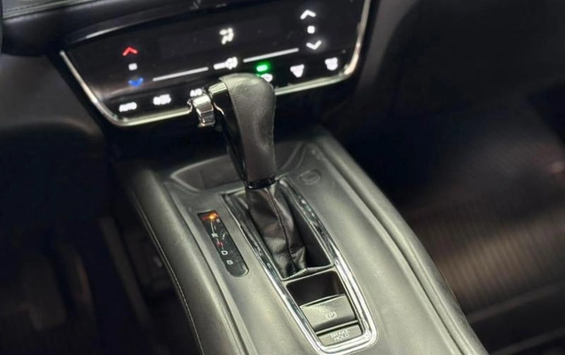 imagem-https://www.socarrao.com.br/sc-vehicle-images-prod/2724629/1789220008713-8290391_7_B_6fe4dd3745.jpeg