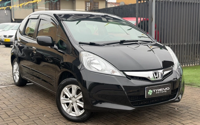 imagem-https://www.socarrao.com.br/sc-vehicle-images-prod/2724639/1786372960675-SU1HXzA3NDEuanBlZw.jpeg