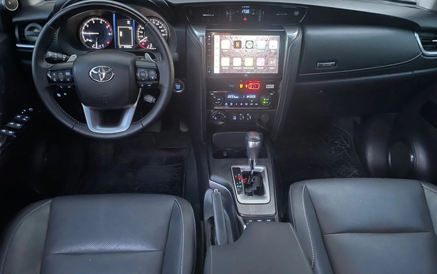 imagem-https://www.socarrao.com.br/sc-vehicle-images-prod/2724755/1789055975136-3d516c39-09dd-477d-bf6a-f23ff7eebcf7.jpg