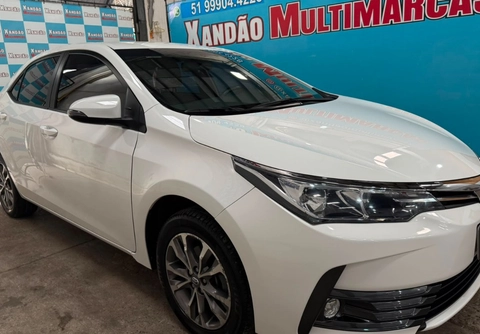 Toyota Corolla 2018 Branco — foto 1 de 3