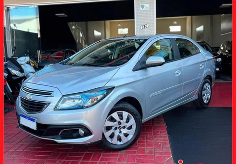 Chevrolet Prisma 2016 Prata — foto 1 de 3