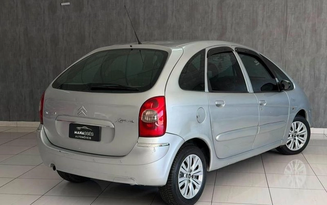 imagem-https://www.socarrao.com.br/sc-vehicle-images-prod/2724924/1784917749073-8284354_13_B_5b8594d28c.jpeg