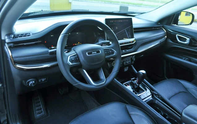 imagem-https://www.socarrao.com.br/sc-vehicle-images-prod/2724981/1786475563148-2b6b69c5811e4beeabcc29a6a8651ee7_1782496338754.jpg