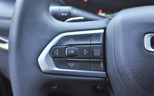 imagem-https://www.socarrao.com.br/sc-vehicle-images-prod/2724981/1786475563159-7635c899ada94f59bfe25e9c8c1a6965_1782496338816.jpg
