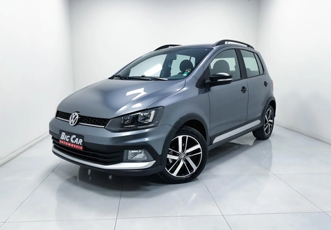 Volkswagen Fox 2018 Cinza — foto 1 de 3