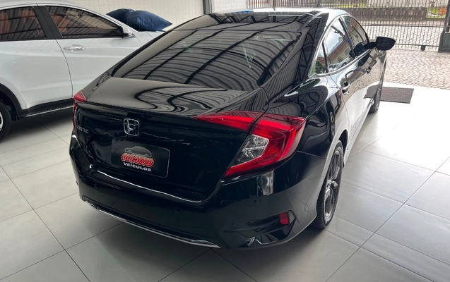 imagem-https://www.socarrao.com.br/sc-vehicle-images-prod/2725040/1784311578178-MWQ4ZGE0NzEtMTU5ZS00M2Q4LWFlOTAtZWVhYzY0NzY4ZjgwLmpwZWc.jpeg