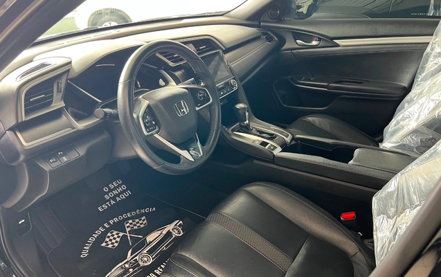 imagem-https://www.socarrao.com.br/sc-vehicle-images-prod/2725040/1784311578523-ZWM3NjI5MTUtYTRjMS00NjNlLTk4YjktOTdhODQzZTcwMjVjLmpwZWc.jpeg