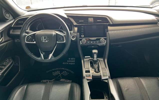imagem-https://www.socarrao.com.br/sc-vehicle-images-prod/2725040/1784311578680-MmMxZWVmMTEtZGY3OC00ZTY3LThiNjQtZDg0ZWU4YzJiZTc5LmpwZWc.jpeg