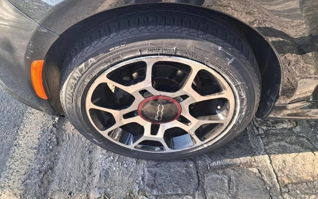 imagem-https://www.socarrao.com.br/sc-vehicle-images-prod/2725290/1784312606042-8290231_1_B_e238339b71.jpeg