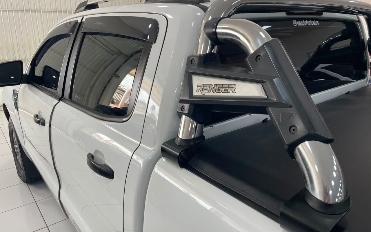 imagem-https://www.socarrao.com.br/sc-vehicle-images-prod/2725436/1784314066684-V2hhdHNBcHAgSW1hZ2UgMjAyNi0wNy0xNyBhdCAxMi4zMi4zMiAoMikuanBlZw.jpeg