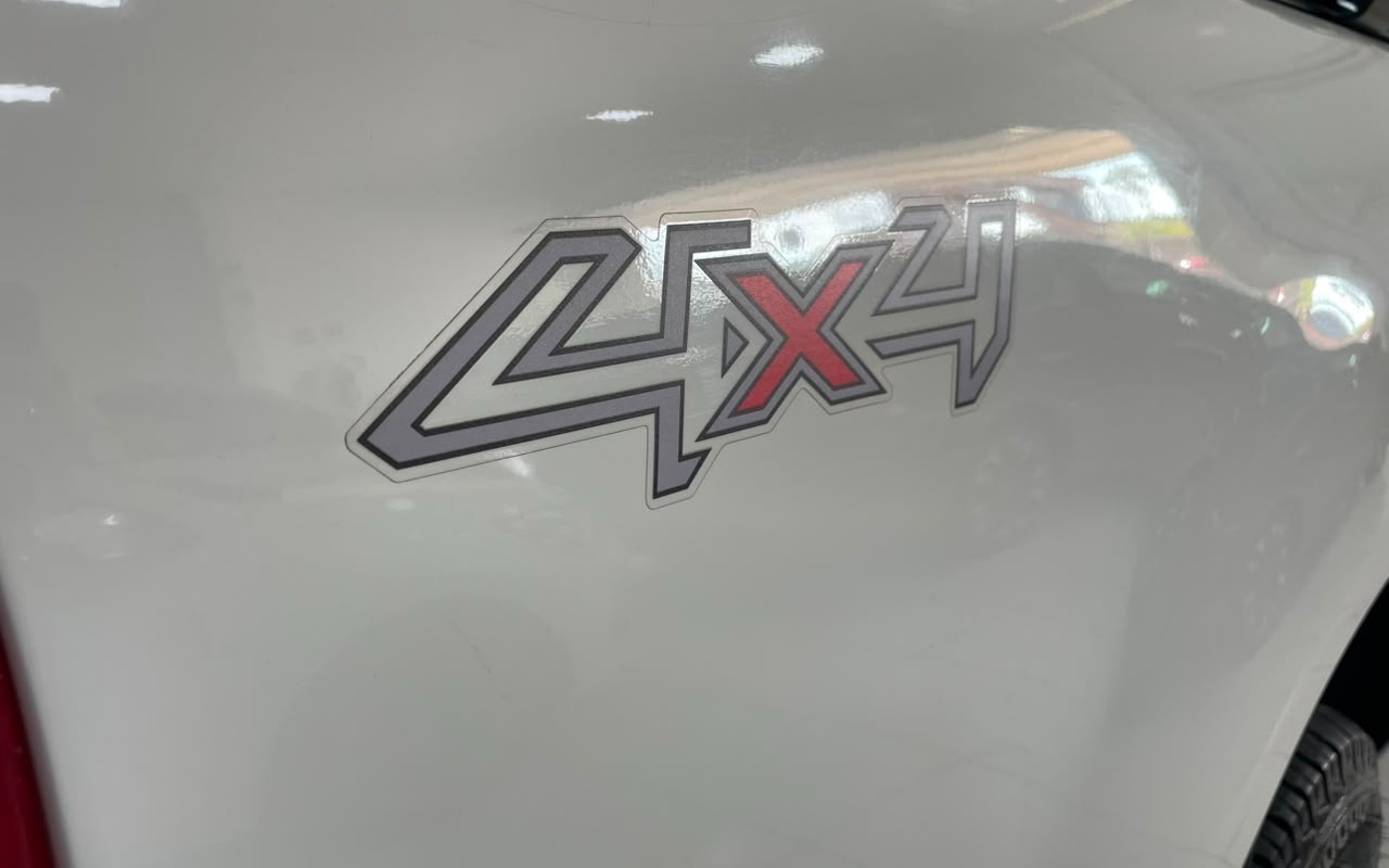imagem-https://www.socarrao.com.br/sc-vehicle-images-prod/2725436/1784314066928-V2hhdHNBcHAgSW1hZ2UgMjAyNi0wNy0xNyBhdCAxMi4zMi4zMi5qcGVn.jpeg