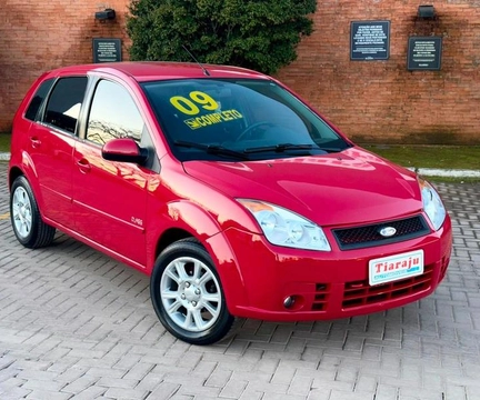 Ford Fiesta 2009 Vermelho — foto 1 de 3