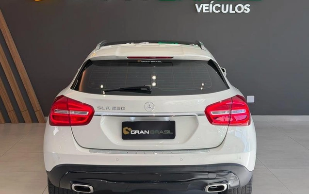 imagem-https://www.socarrao.com.br/sc-vehicle-images-prod/2725449/1788366363451-8290902_16_B_c0c7548332.jpeg