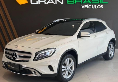 Mercedes-Benz GLA 250 2016 Branco — foto 1 de 3