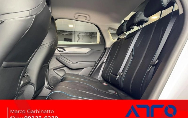 imagem-https://www.socarrao.com.br/sc-vehicle-images-prod/2725451/1786645096202-8289559_13_B_6d0cd2093a.jpeg
